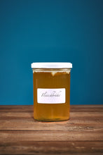 Lade das Bild in den Galerie-Viewer, Fleischbrühe