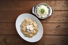 Lade das Bild in den Galerie-Viewer, Hühnerfrikassee